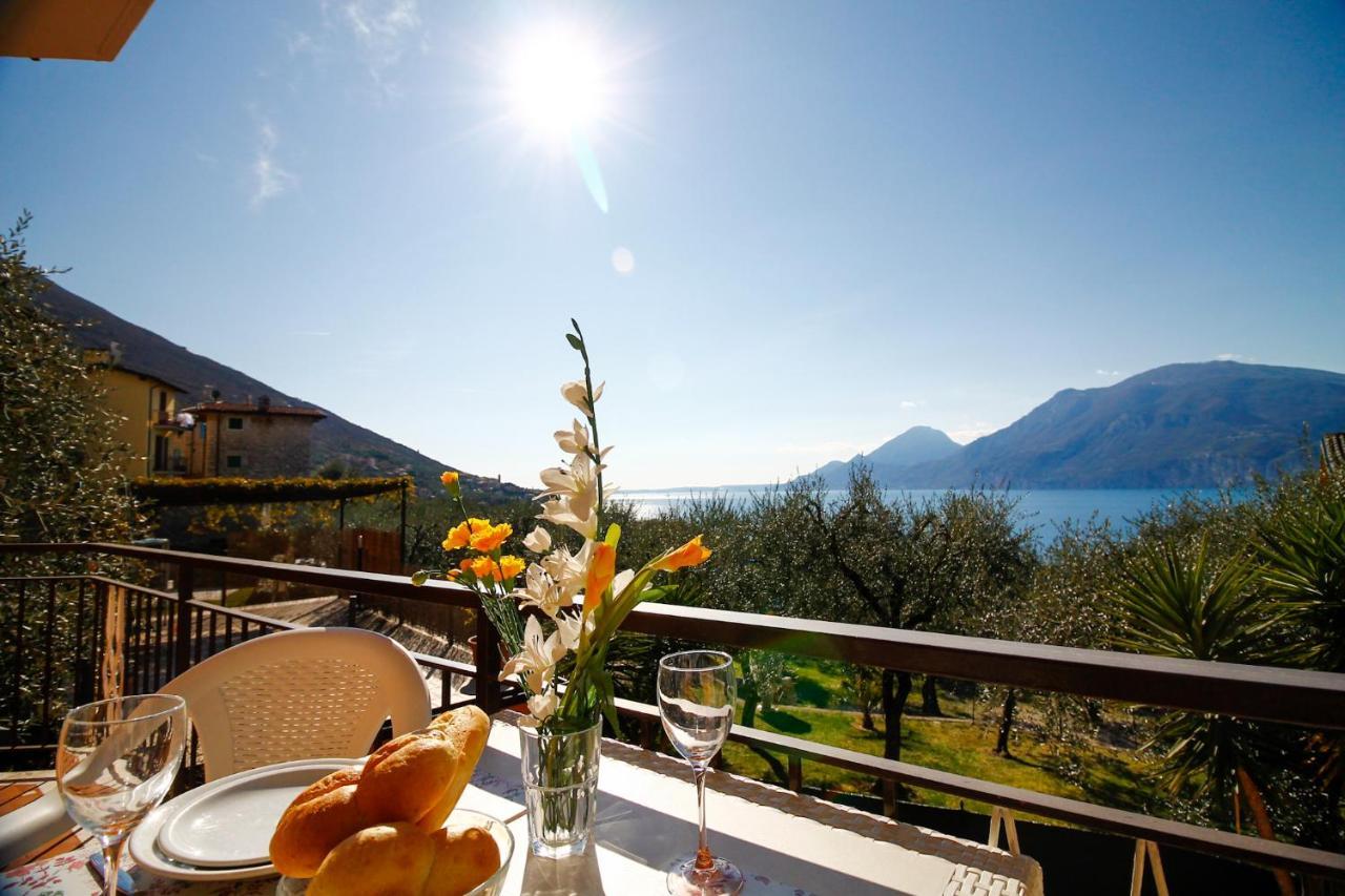 Appartamenti Casa Nina, Lago,Montagne, Uliveti Бренцоне-суль-Гарда Экстерьер фото